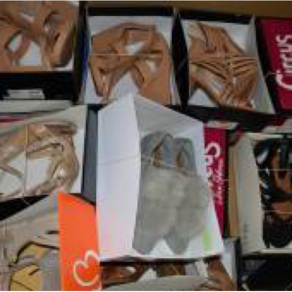 OH So JAZZY 4 Shoes Reseller Mystery Box. - Picture 5 of 8